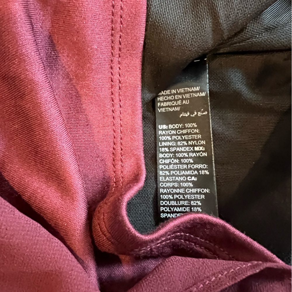 Chico's Bundle of Four Women’s Tops - Picture 6 of 15